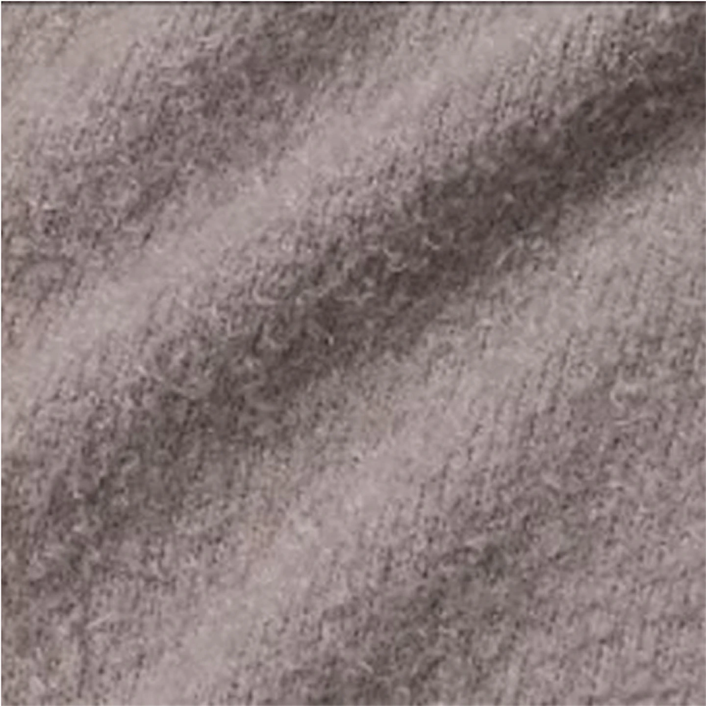 優しい着心地と、とろけるような肌触り